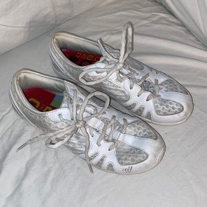 Varsity Last Pass 2.0 Cheer Shoes